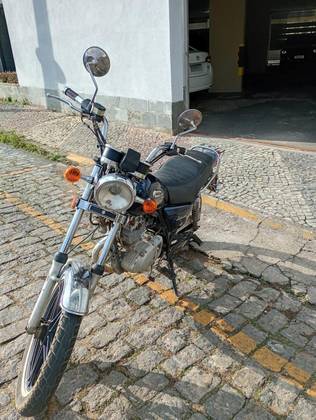 SUZUKI INTRUDER 125 